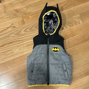 Baby Gap Size 3 years. Hooded Batman puffy vest. Like New!